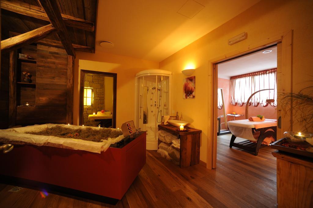 Hotel Shandranj Tesero Exterior foto
